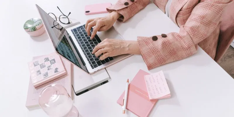 Shows how content creators are changing marketing